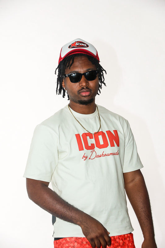 Pretty Girls Love Icon Oversized Tee
